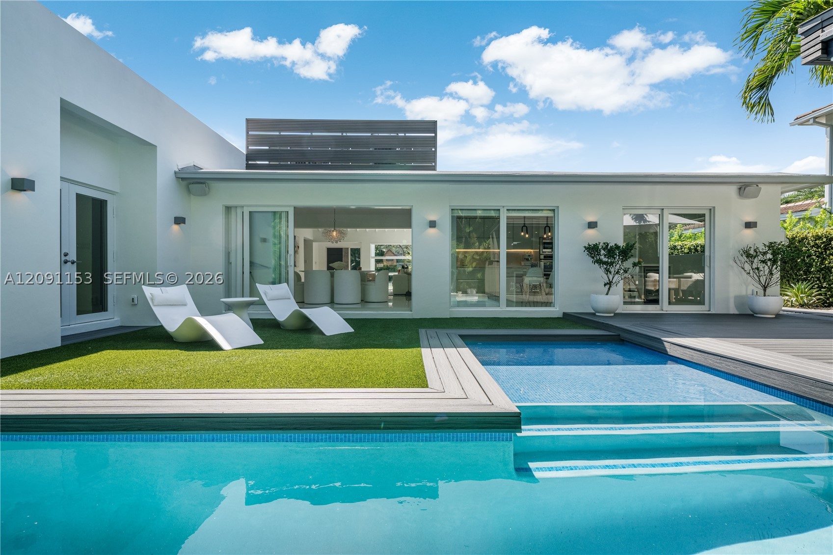 475 Woodcrest Rd, Key Biscayne FL 33149