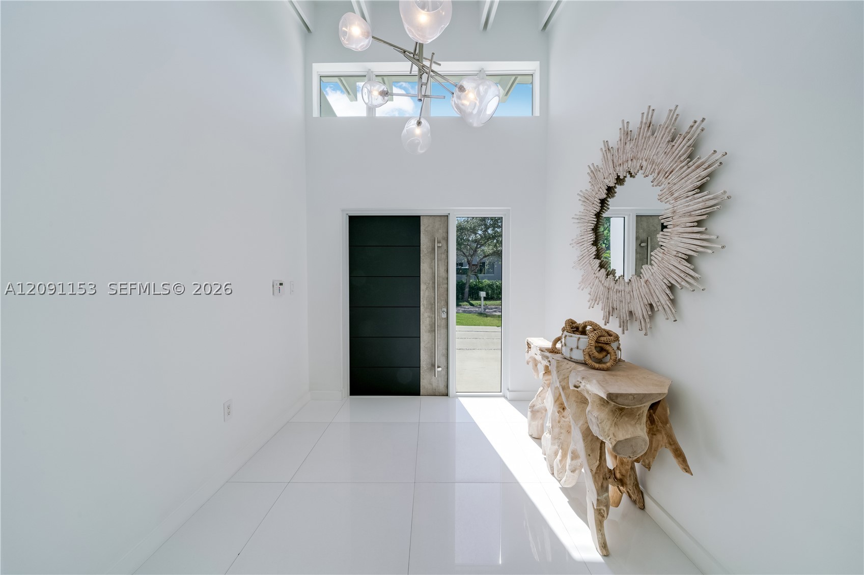 475 Woodcrest Rd, Key Biscayne FL 33149