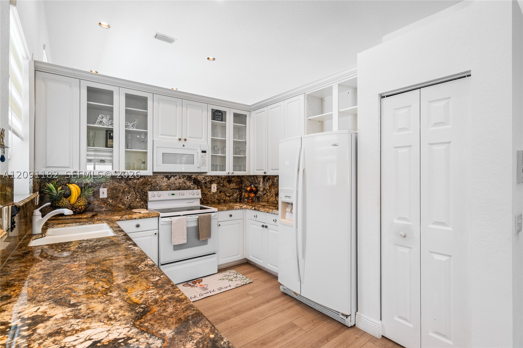6420 Mallards Way, Coconut Creek FL 33073