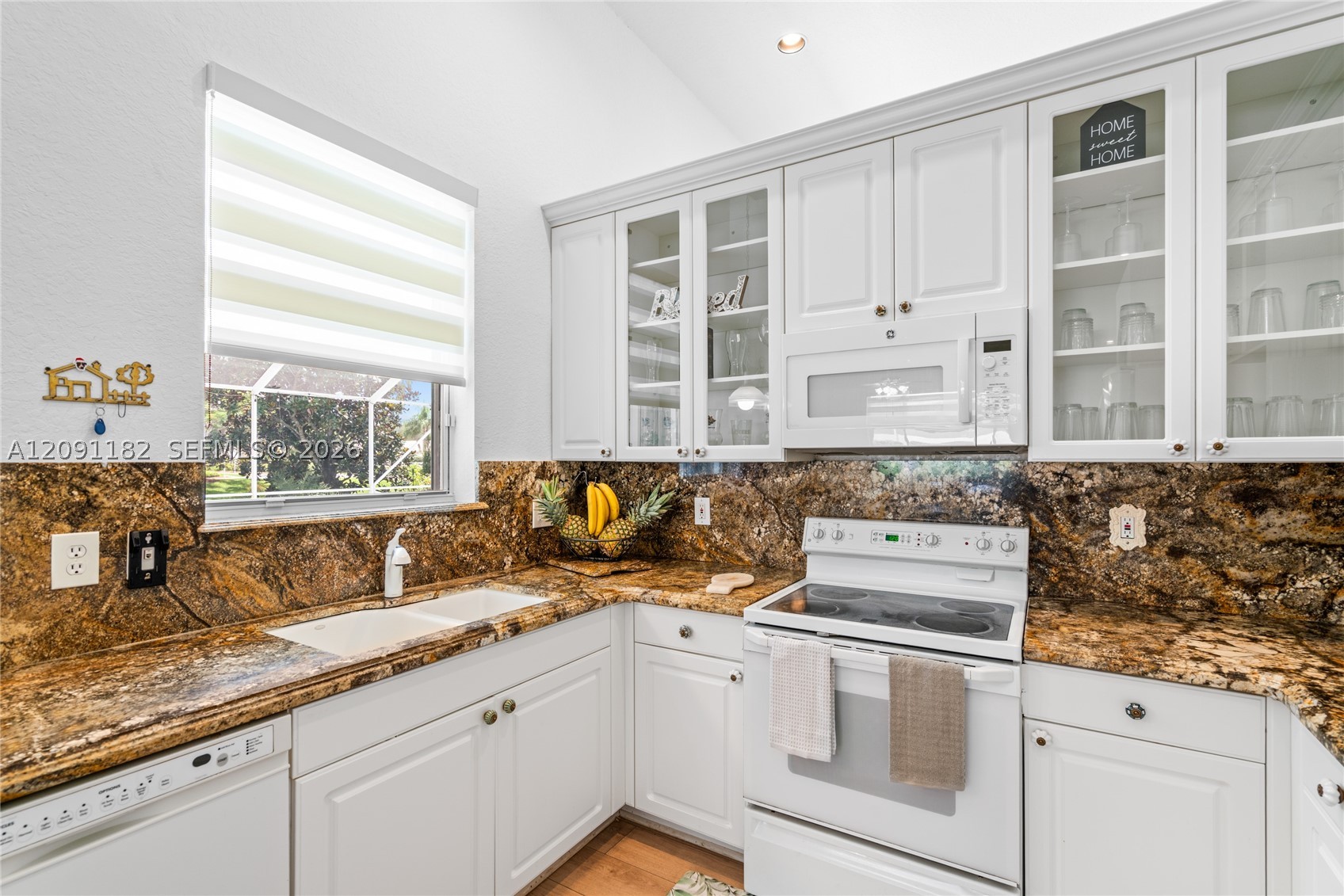 6420 Mallards Way, Coconut Creek FL 33073
