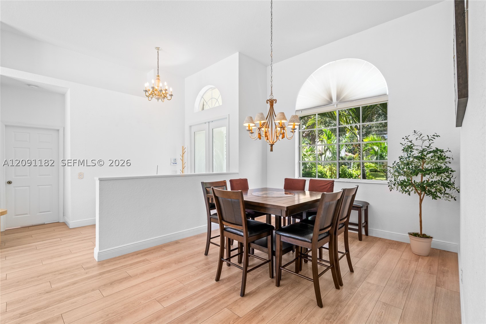 6420 Mallards Way, Coconut Creek FL 33073