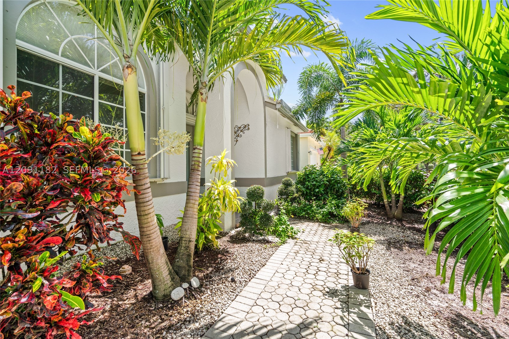 6420 Mallards Way, Coconut Creek FL 33073