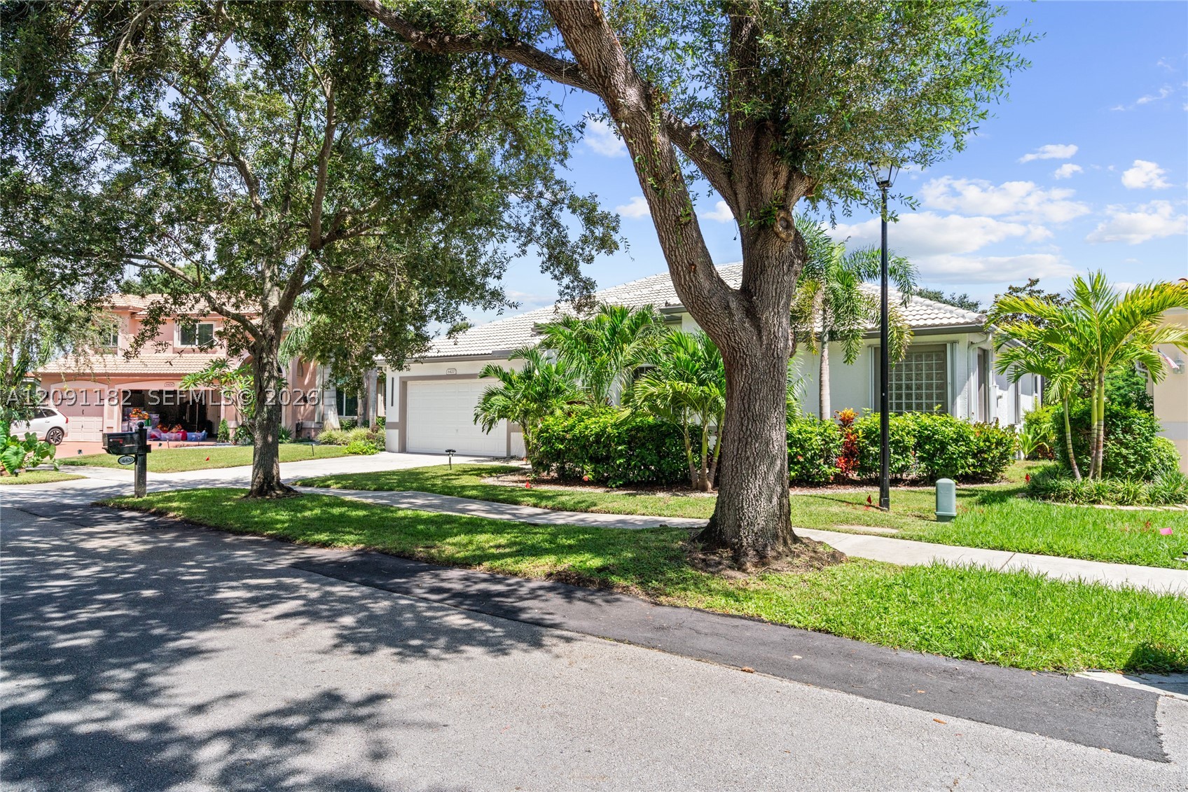 6420 Mallards Way, Coconut Creek FL 33073