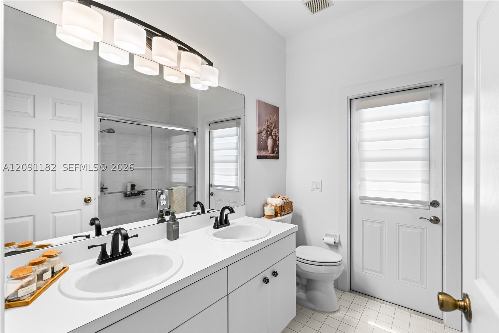 6420 Mallards Way, Coconut Creek FL 33073