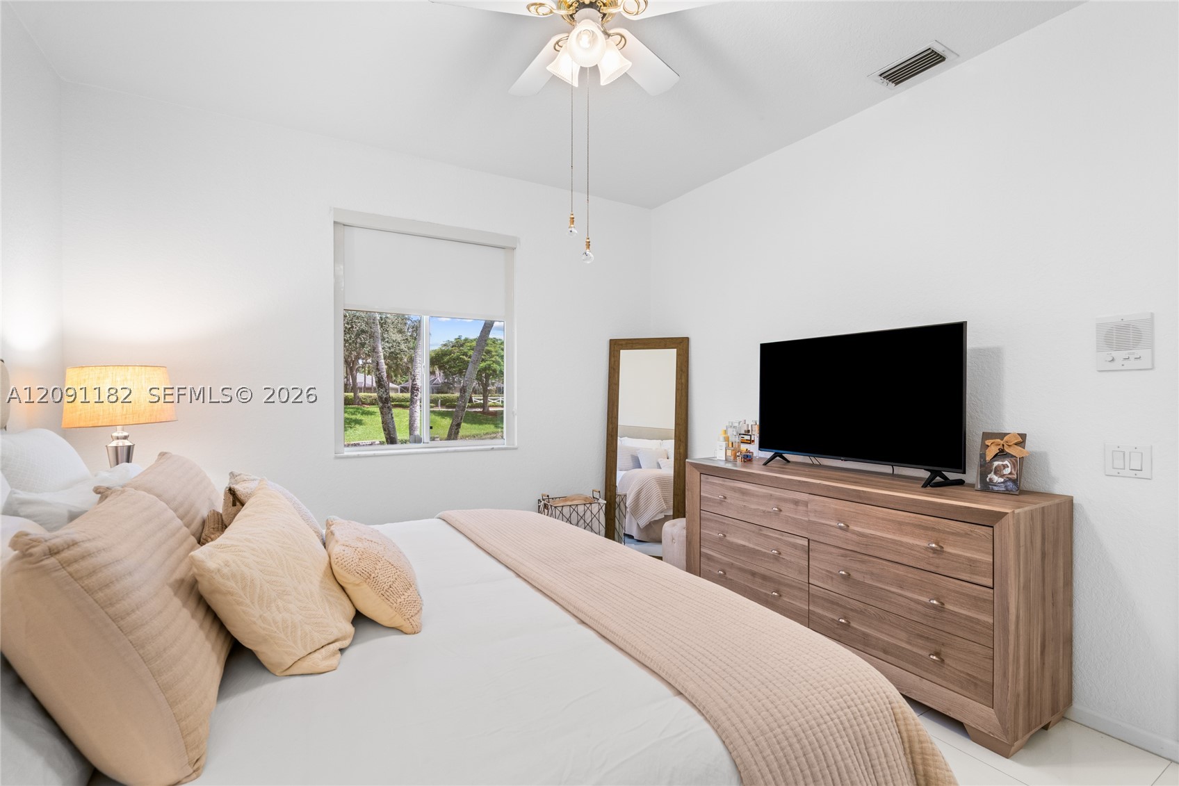 6420 Mallards Way, Coconut Creek FL 33073