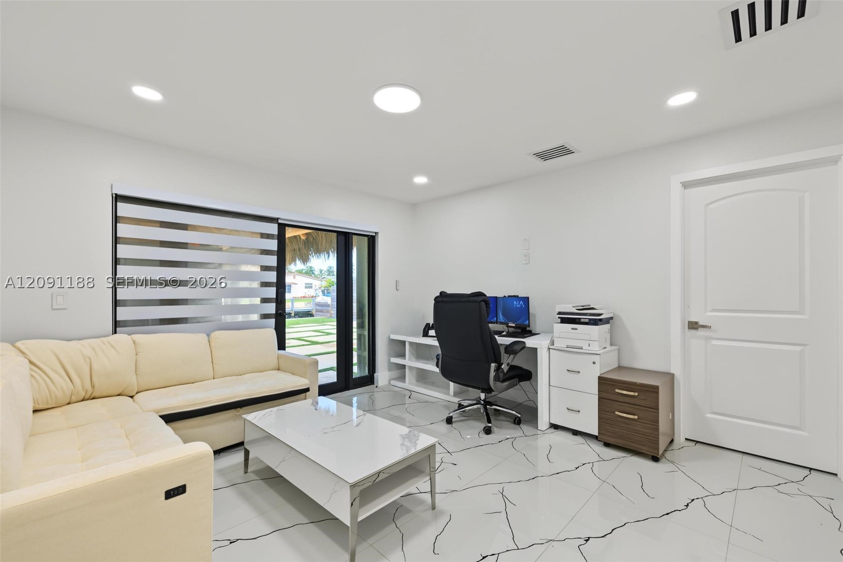 4611 SW 34th Ave, Dania Beach FL 33312