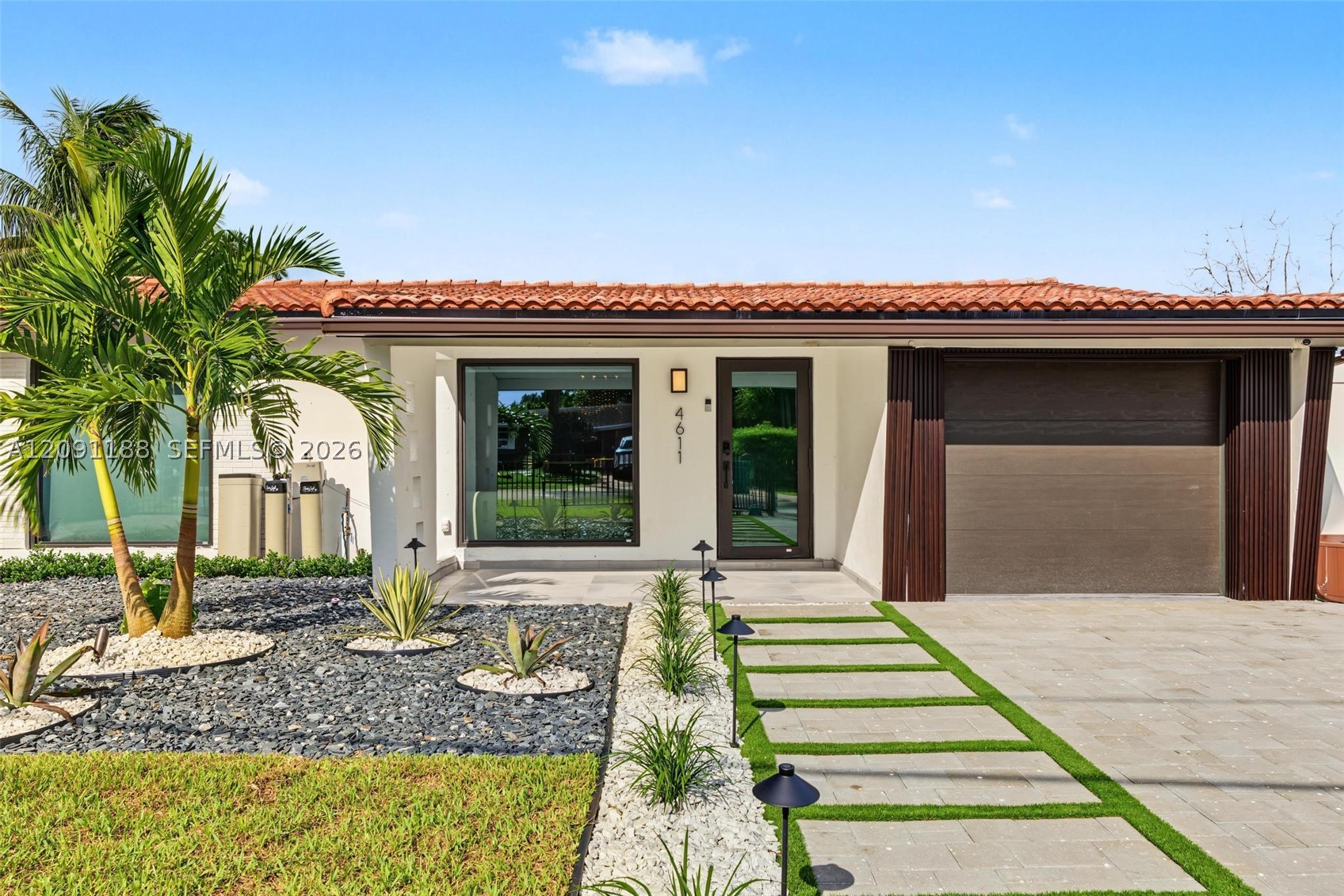4611 SW 34th Ave, Dania Beach FL 33312