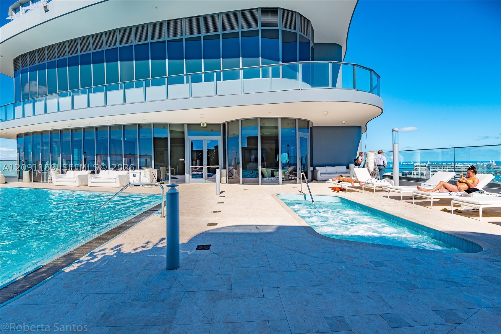 1000 Brickell Plz #3011, Miami FL 33131