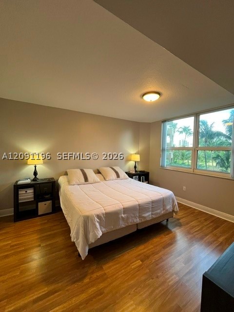 19501 W Country Club Dr #302, Aventura FL 33180