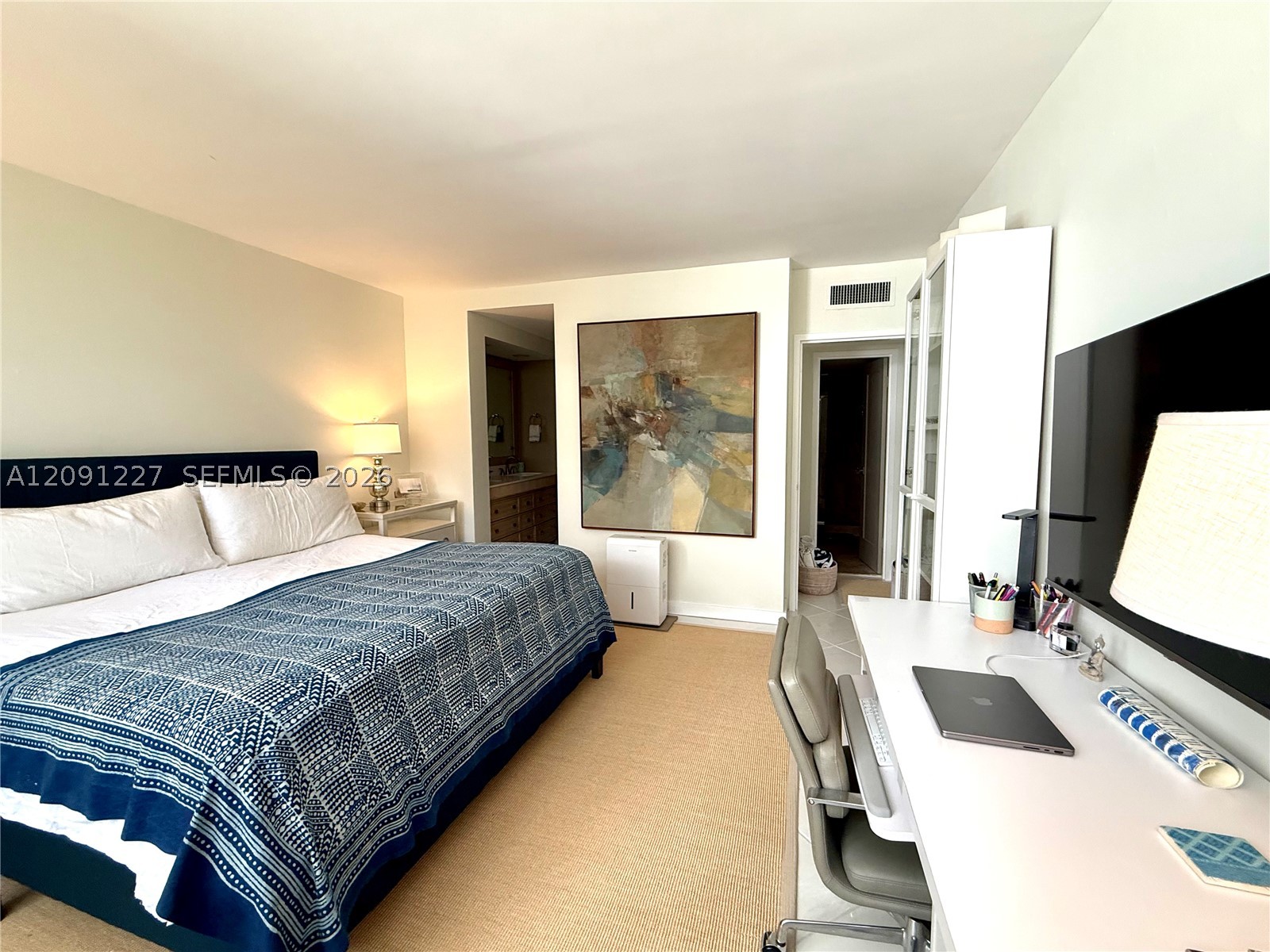 800 West Ave #435, Miami Beach FL 33139
