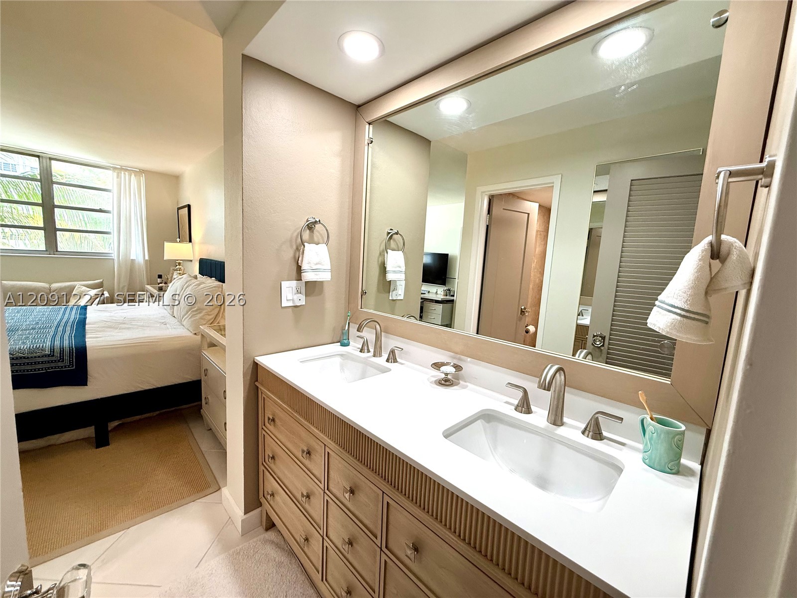 800 West Ave #435, Miami Beach FL 33139