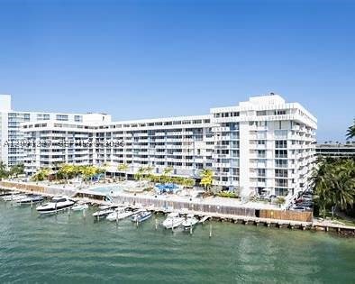 800 West Ave #435, Miami Beach FL 33139