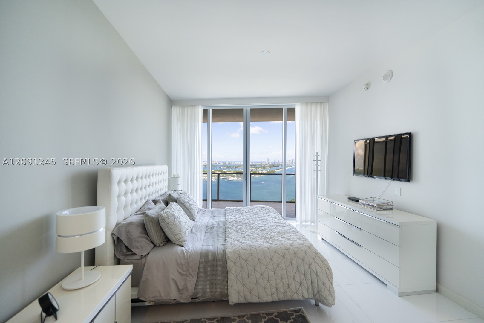 1100 Biscayne Blvd #3302, Miami FL 33132