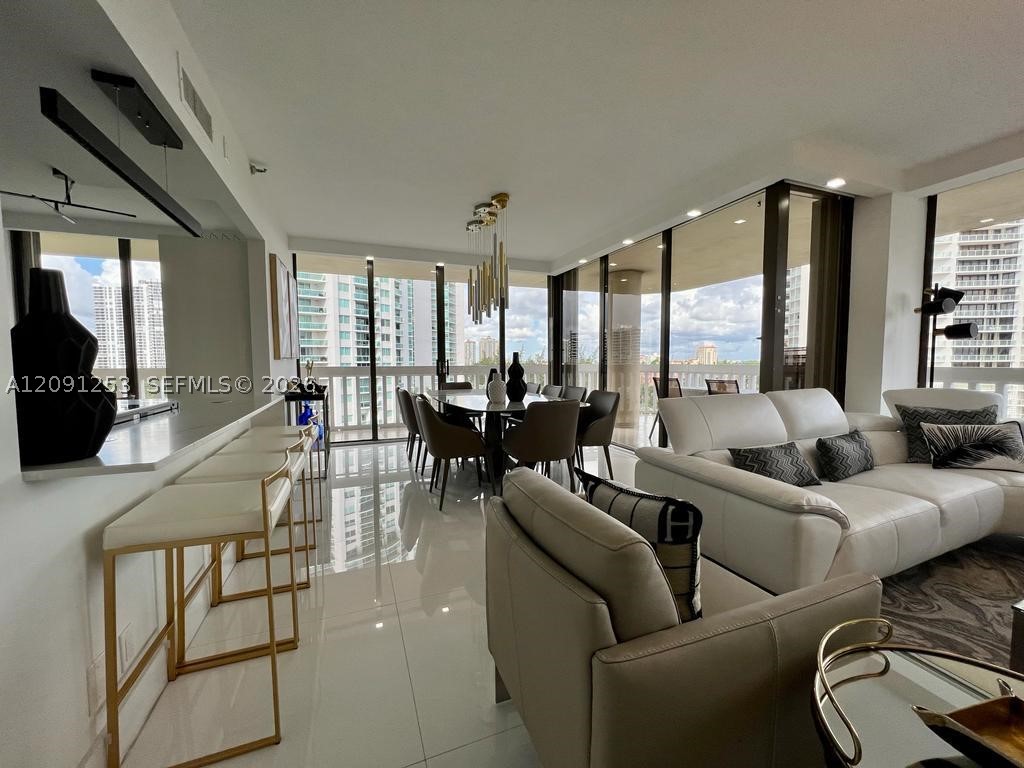 19355 Turnberry Way #6D, Aventura FL 33180