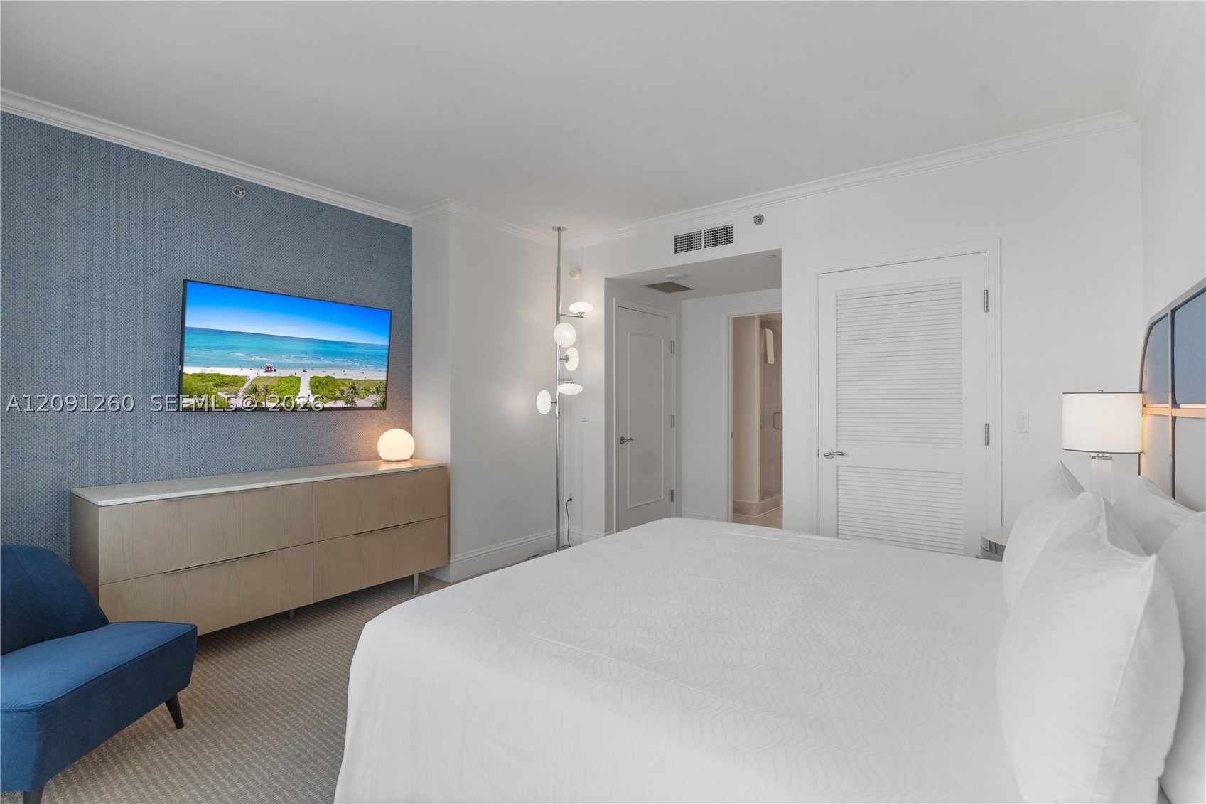 4401 Collins Ave #1703, Miami Beach FL 33140