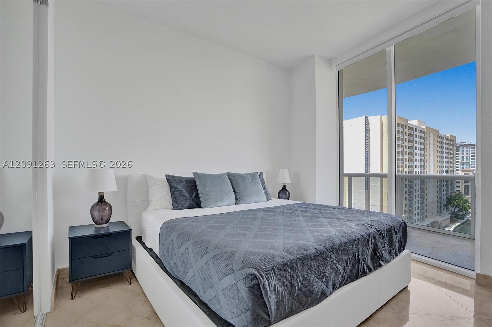 16001 Collins Ave #805, Sunny Isles Beach FL 33160