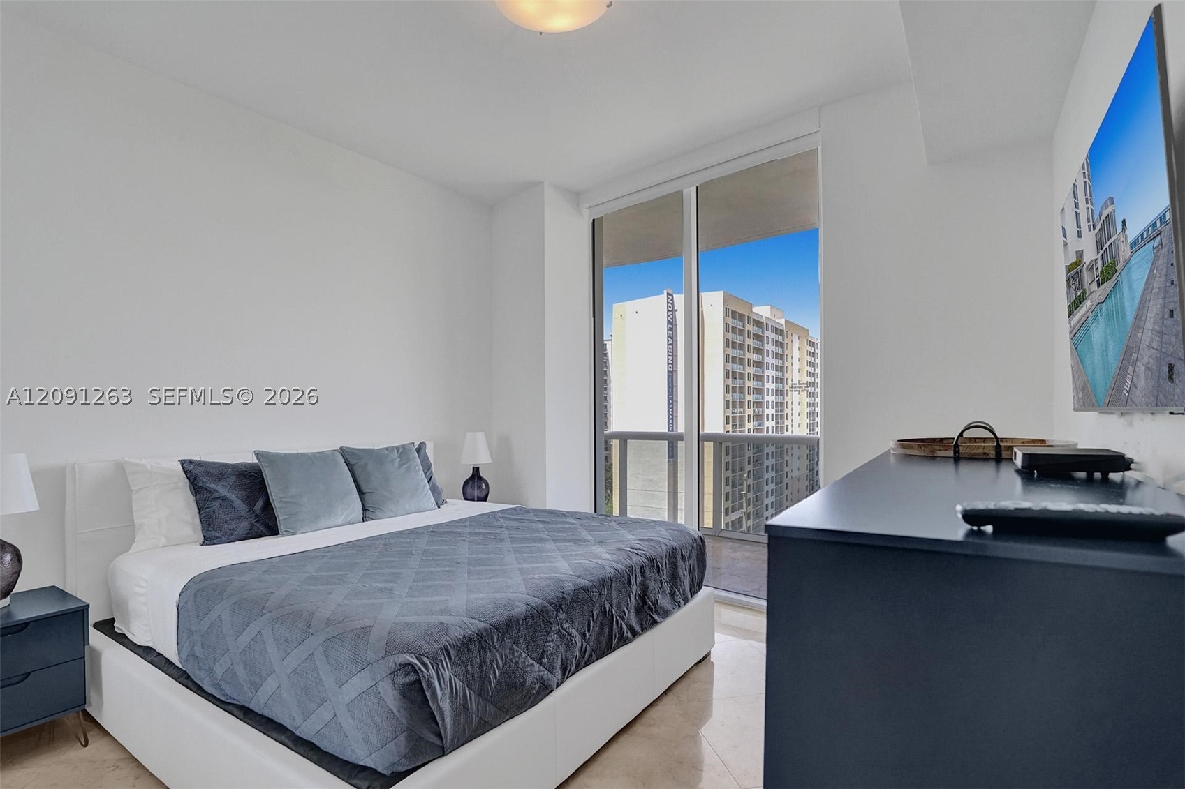 16001 Collins Ave #805, Sunny Isles Beach FL 33160