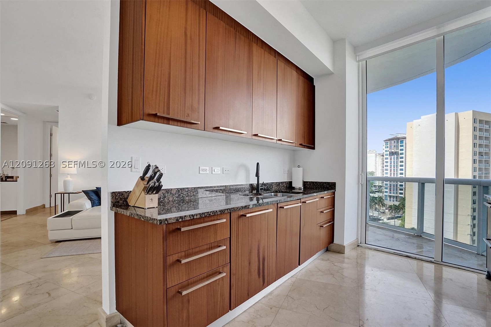 16001 Collins Ave #805, Sunny Isles Beach FL 33160