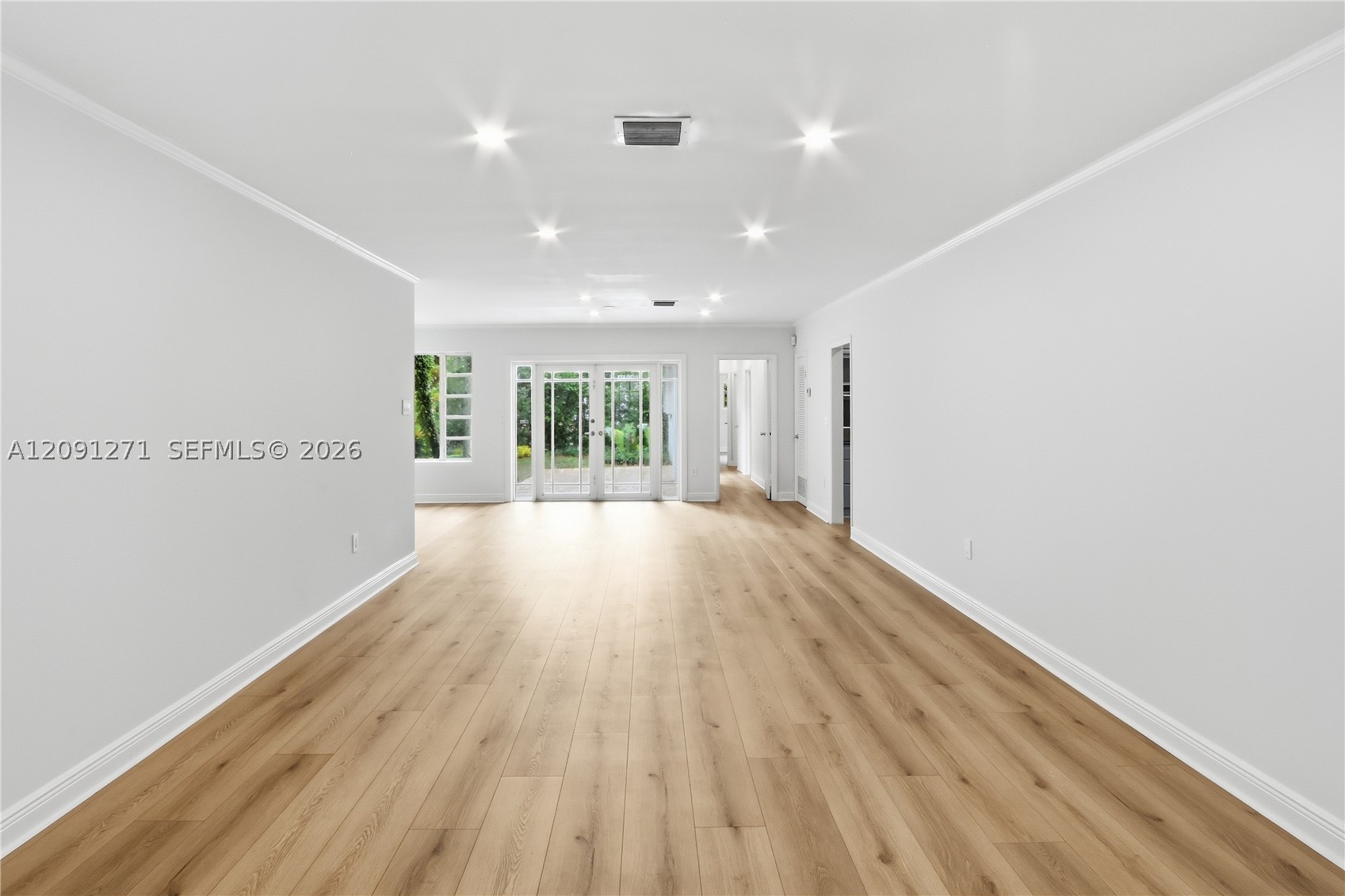 1530 Catalonia Ave, Coral Gables FL 33134