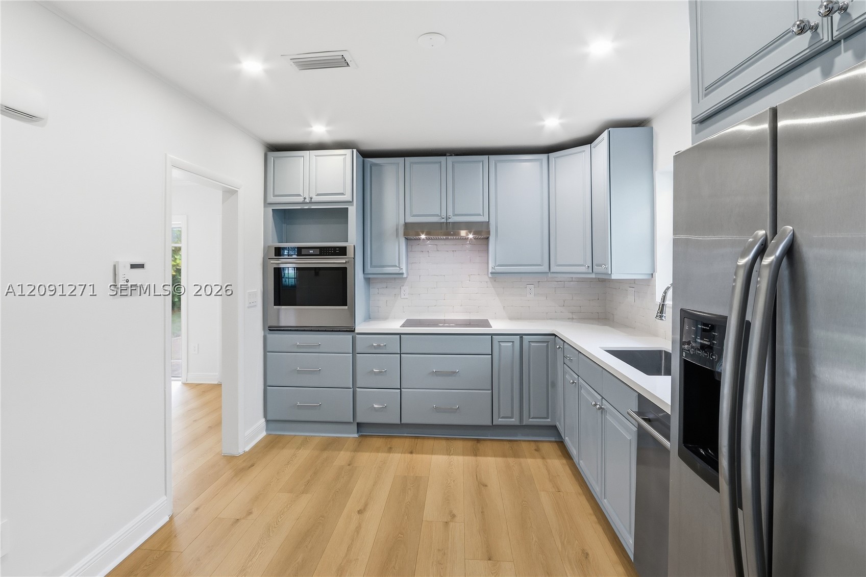1530 Catalonia Ave, Coral Gables FL 33134