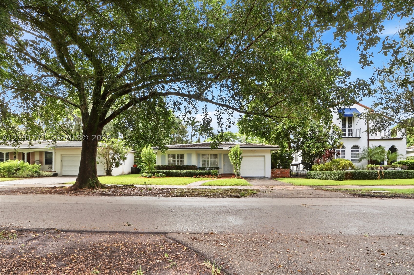 1530 Catalonia Ave, Coral Gables FL 33134