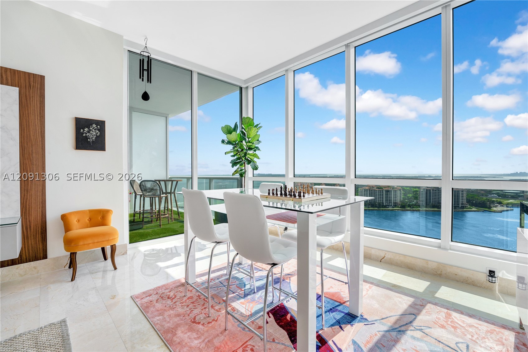 100 S Pointe Dr #2403, Miami Beach FL 33139