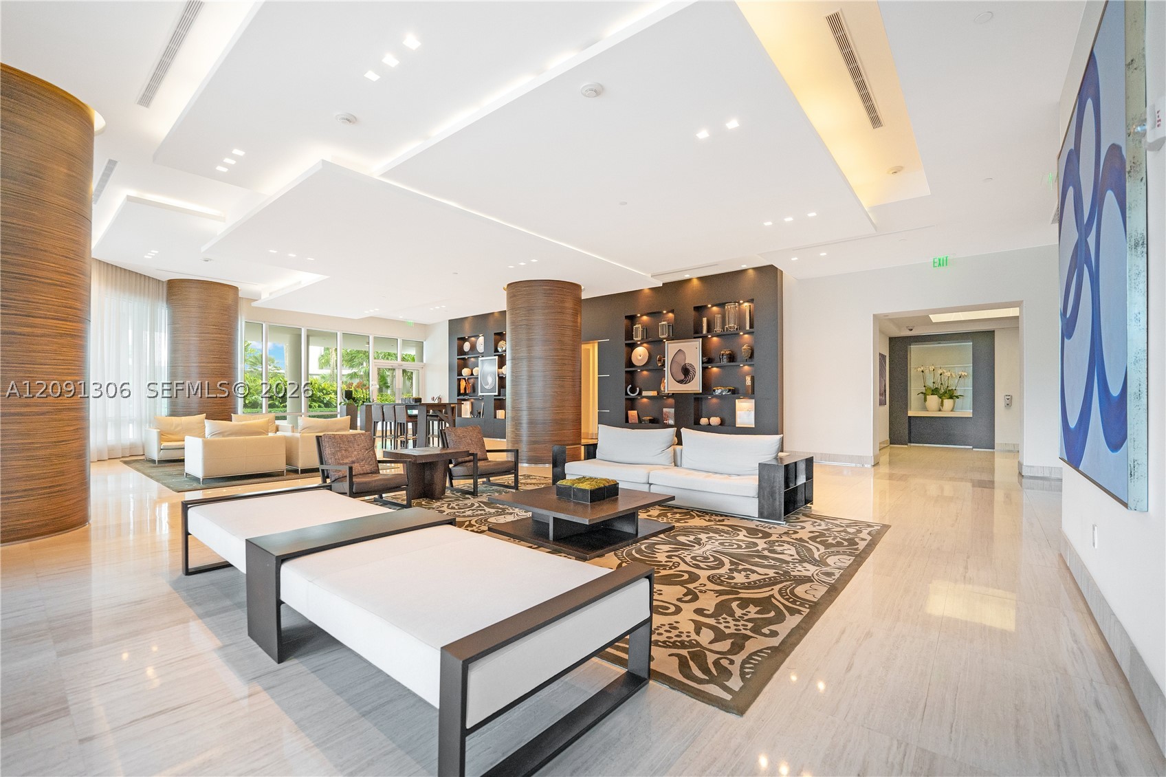 100 S Pointe Dr #2403, Miami Beach FL 33139