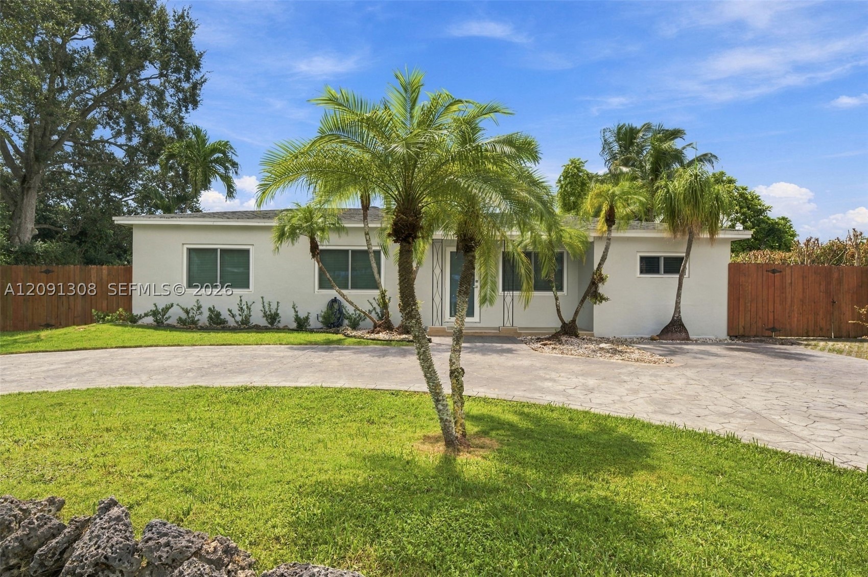 7120 SW 58th St, Miami FL 33143
