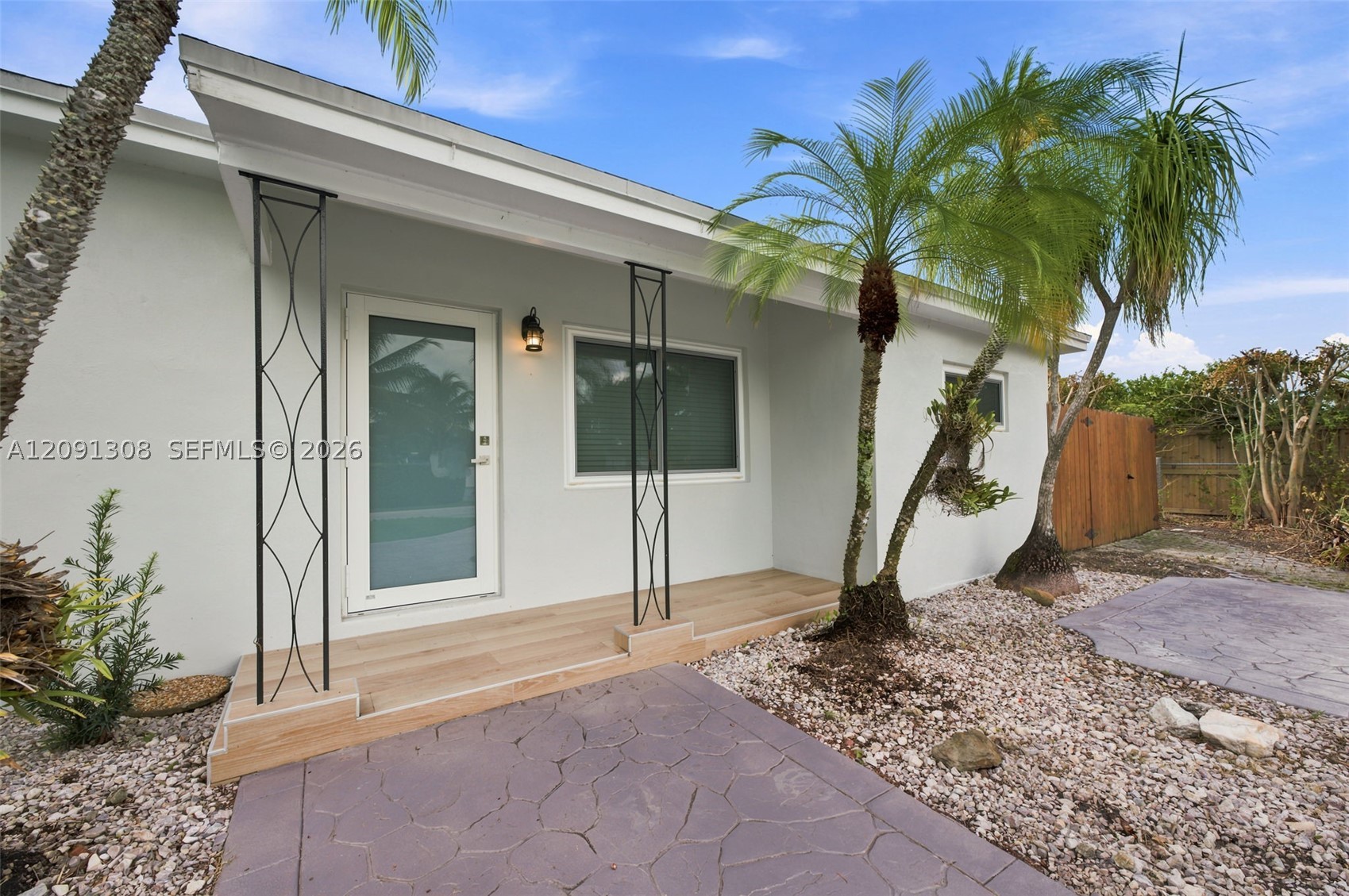7120 SW 58th St, Miami FL 33143