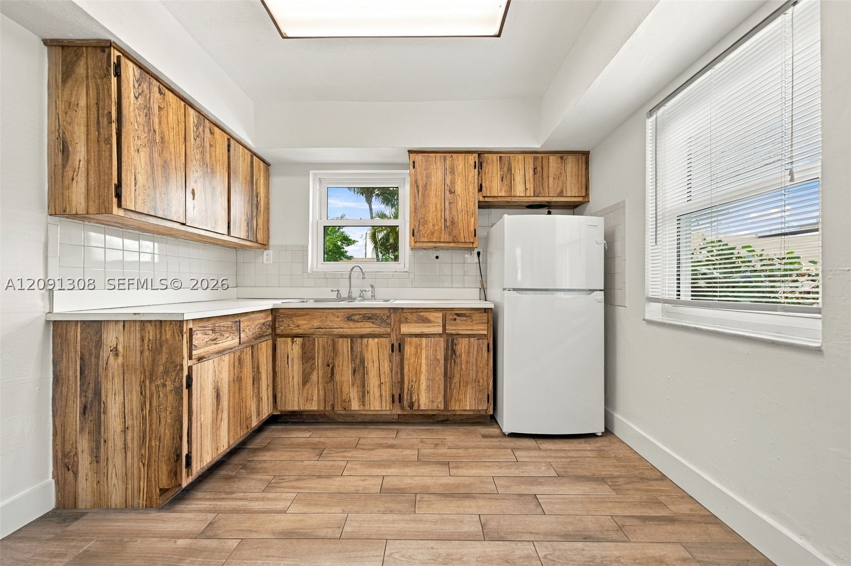 7120 SW 58th St, Miami FL 33143