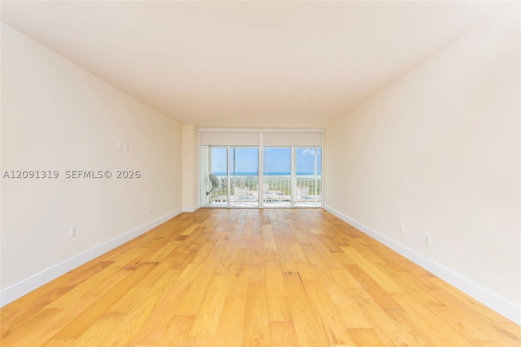 881 Ocean Dr #22A, Key Biscayne FL 33149