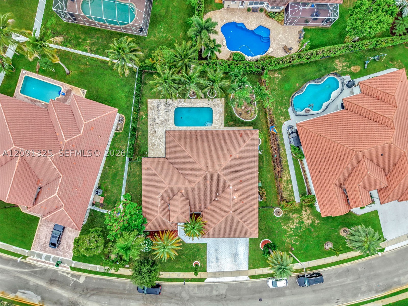 15976 SW 4th St, Pembroke Pines FL 33027