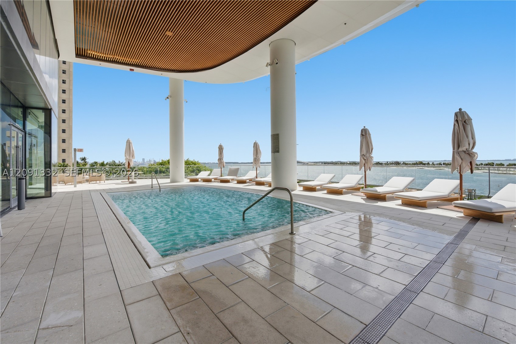 175 SE 25th Rd #3302, Miami FL 33129