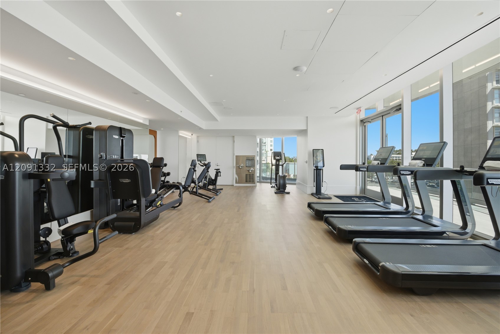 175 SE 25th Rd #3302, Miami FL 33129