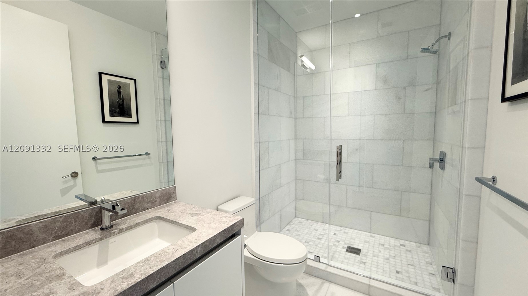 175 SE 25th Rd #3302, Miami FL 33129
