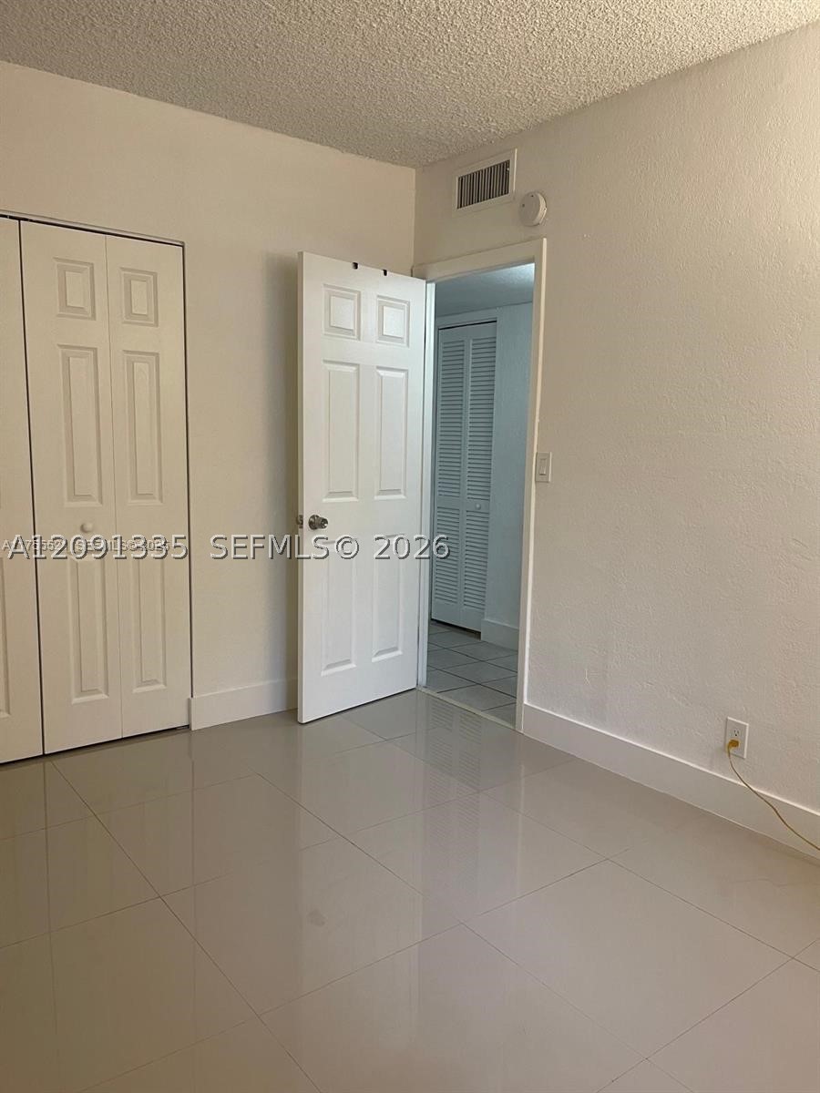 4550 NW 9th St #102E, Miami FL 33126