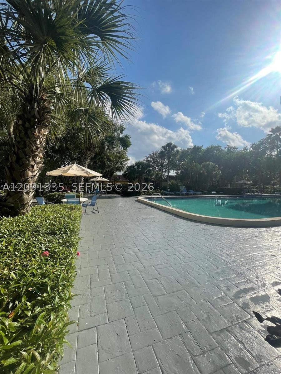 4550 NW 9th St #102E, Miami FL 33126