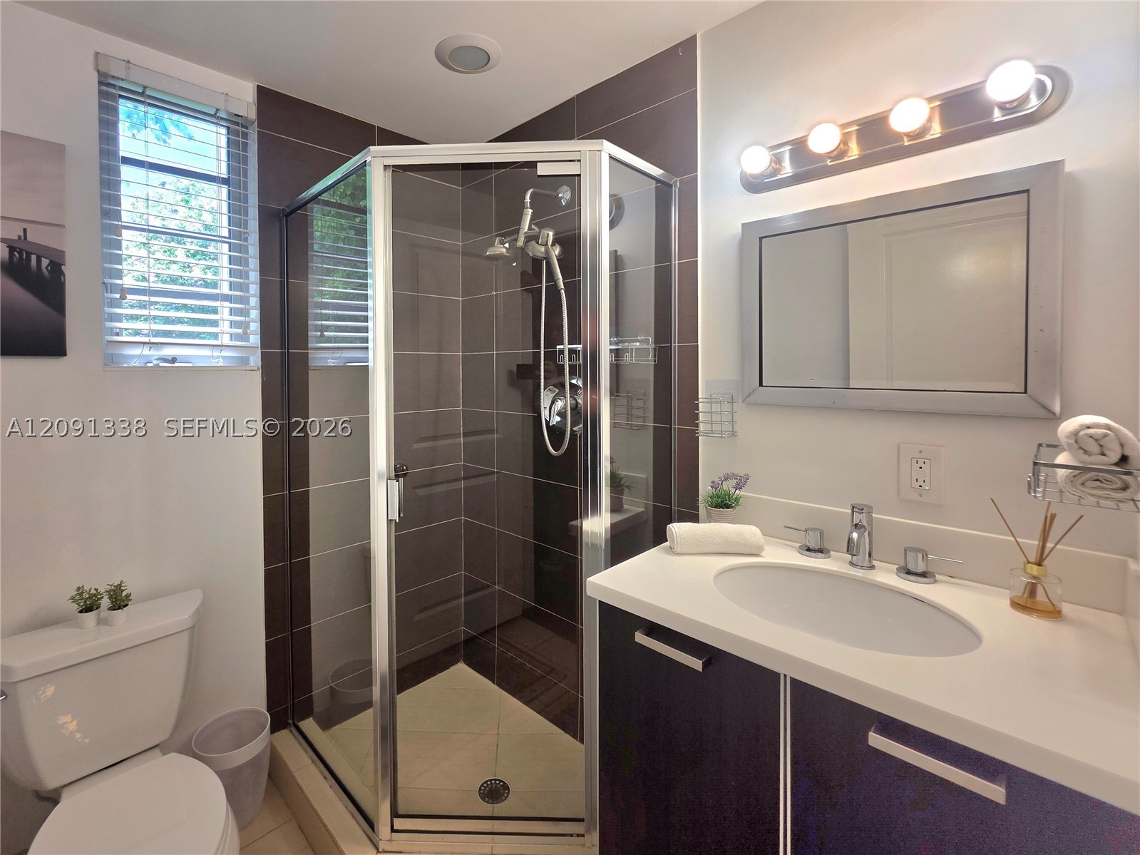 601 11th St #107, Miami Beach FL 33139