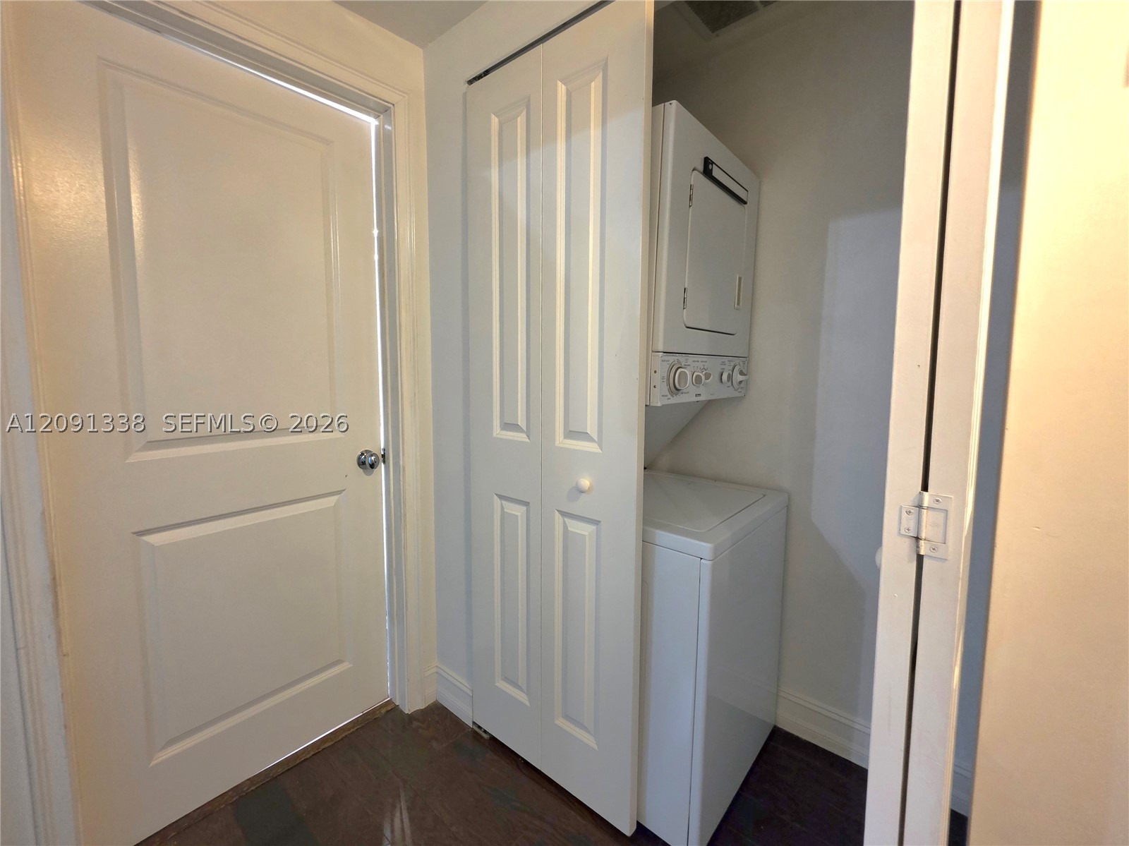 601 11th St #107, Miami Beach FL 33139