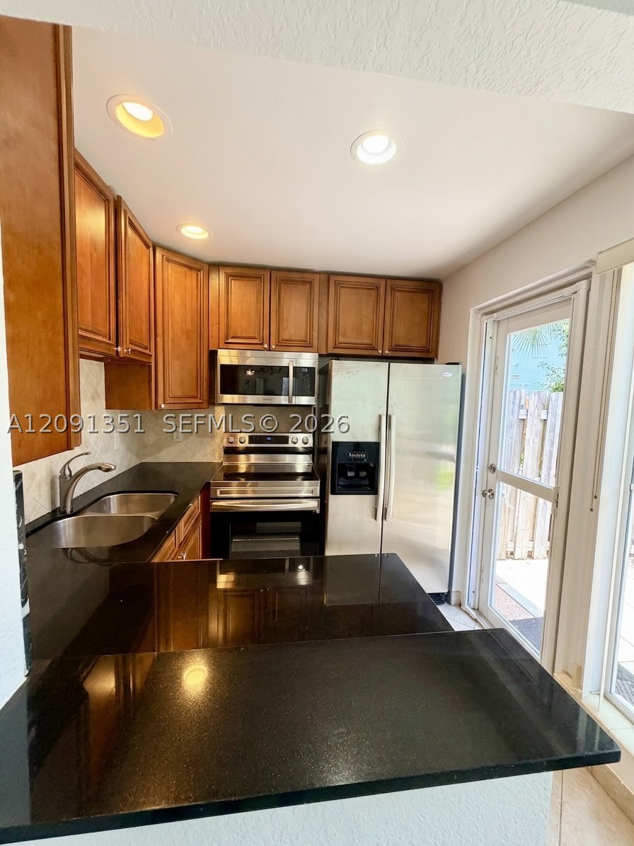 4529 NE 21st Ave #5, Fort Lauderdale FL 33308