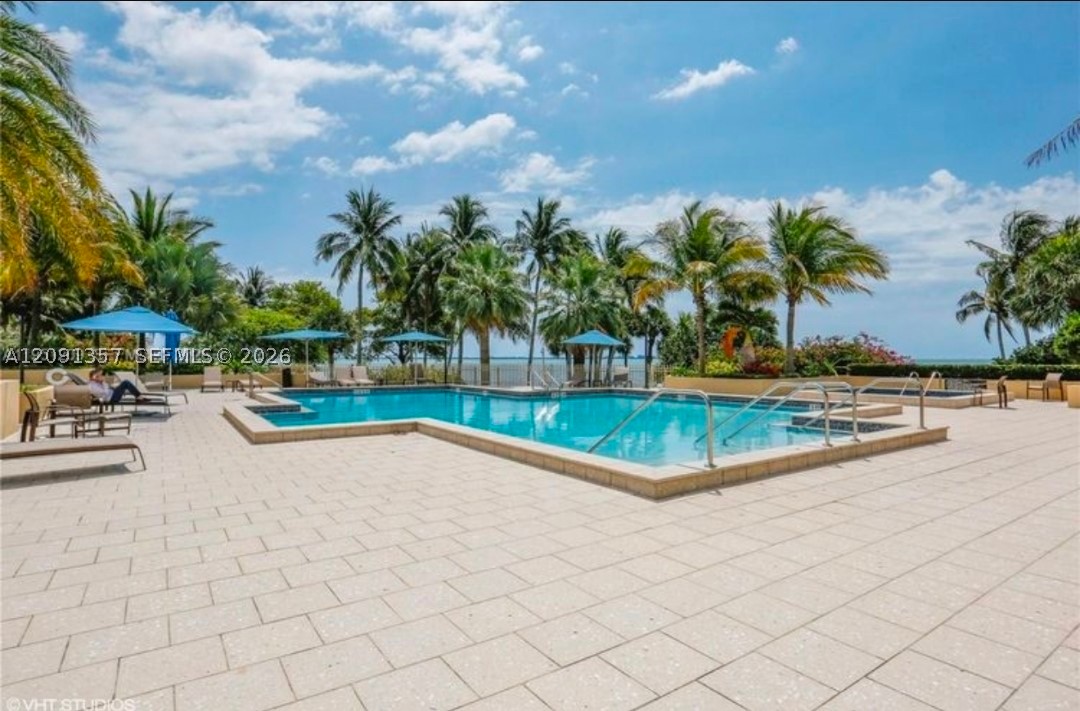 2 Grove Isle Dr #B609, Miami FL 33133