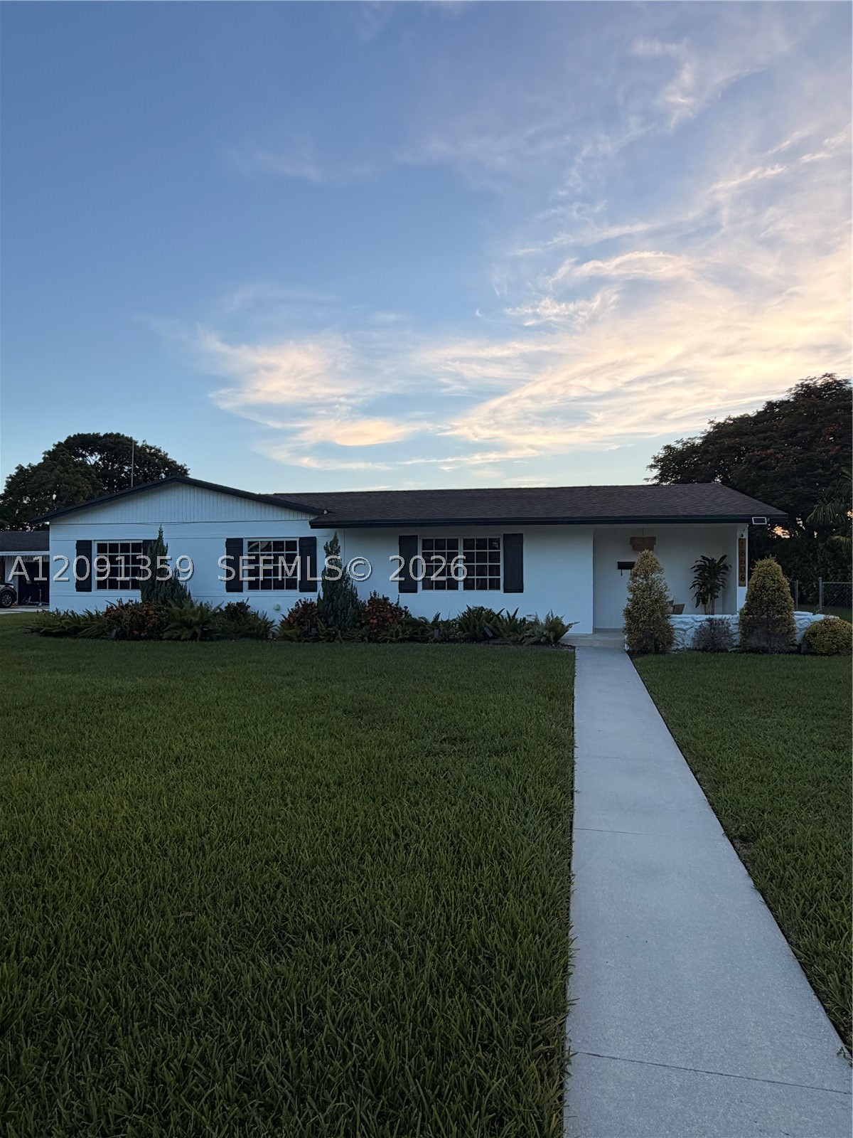 18608 SW 93rd Pl #18608, Cutler Bay FL 33157