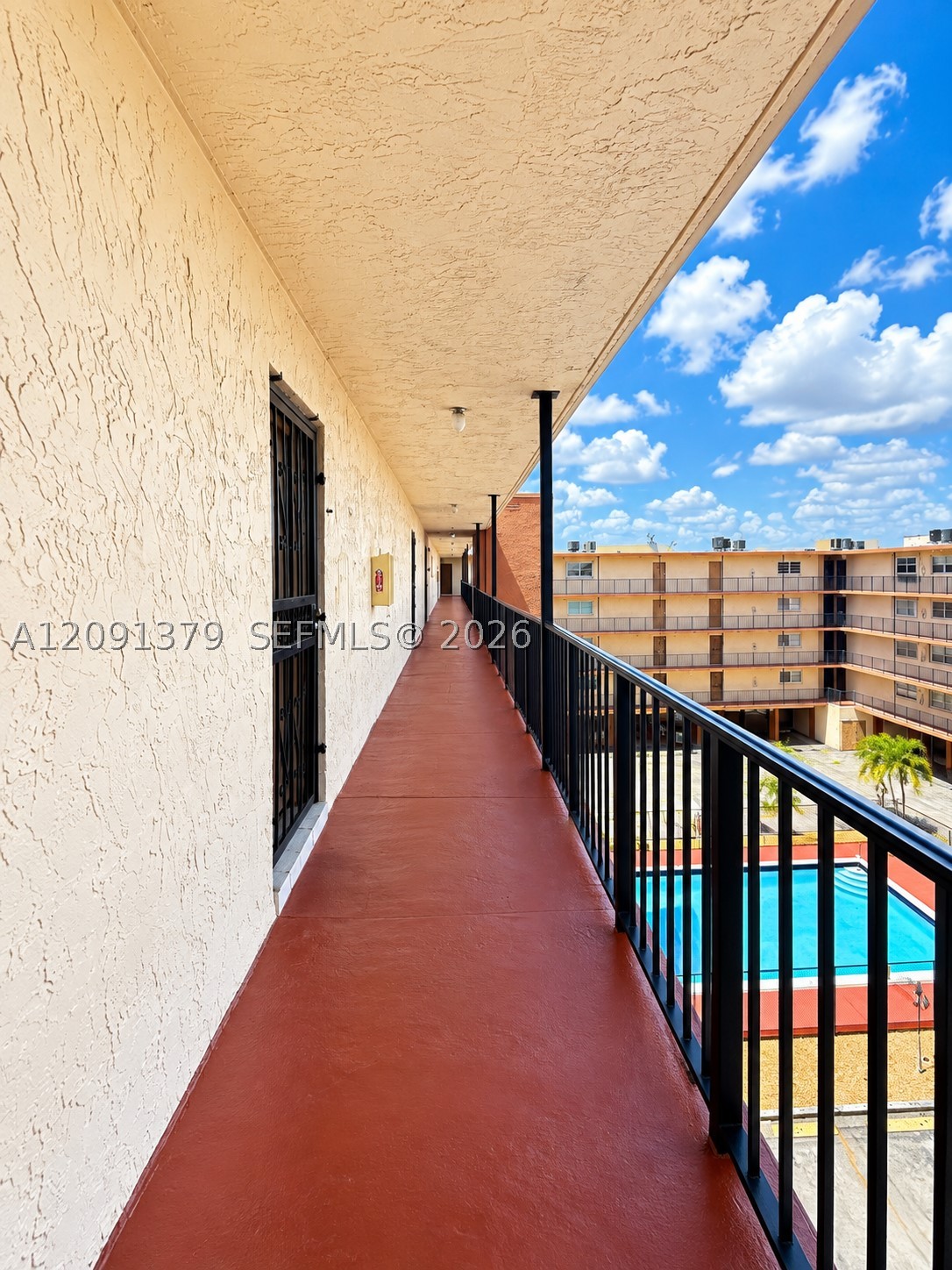 1075 W 68th St #415, Hialeah FL 33014