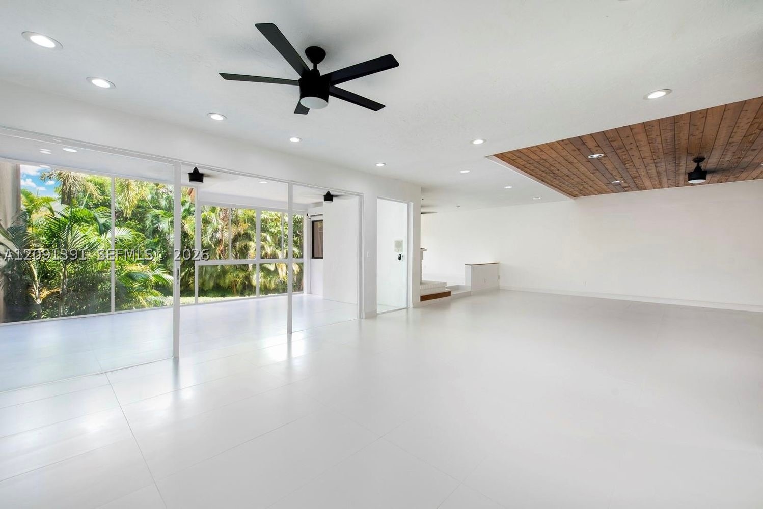 2000 S Bayshore Dr #58, Miami FL 33133