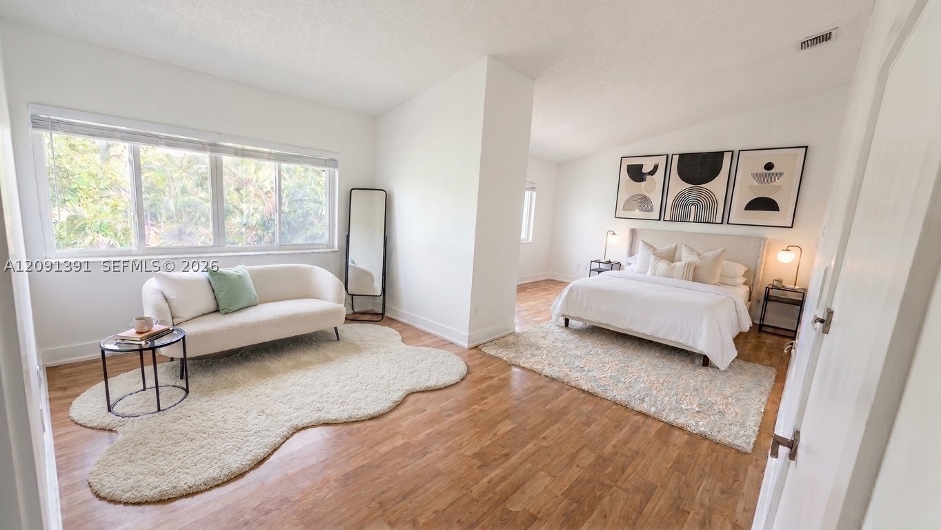 2000 S Bayshore Dr #58, Miami FL 33133
