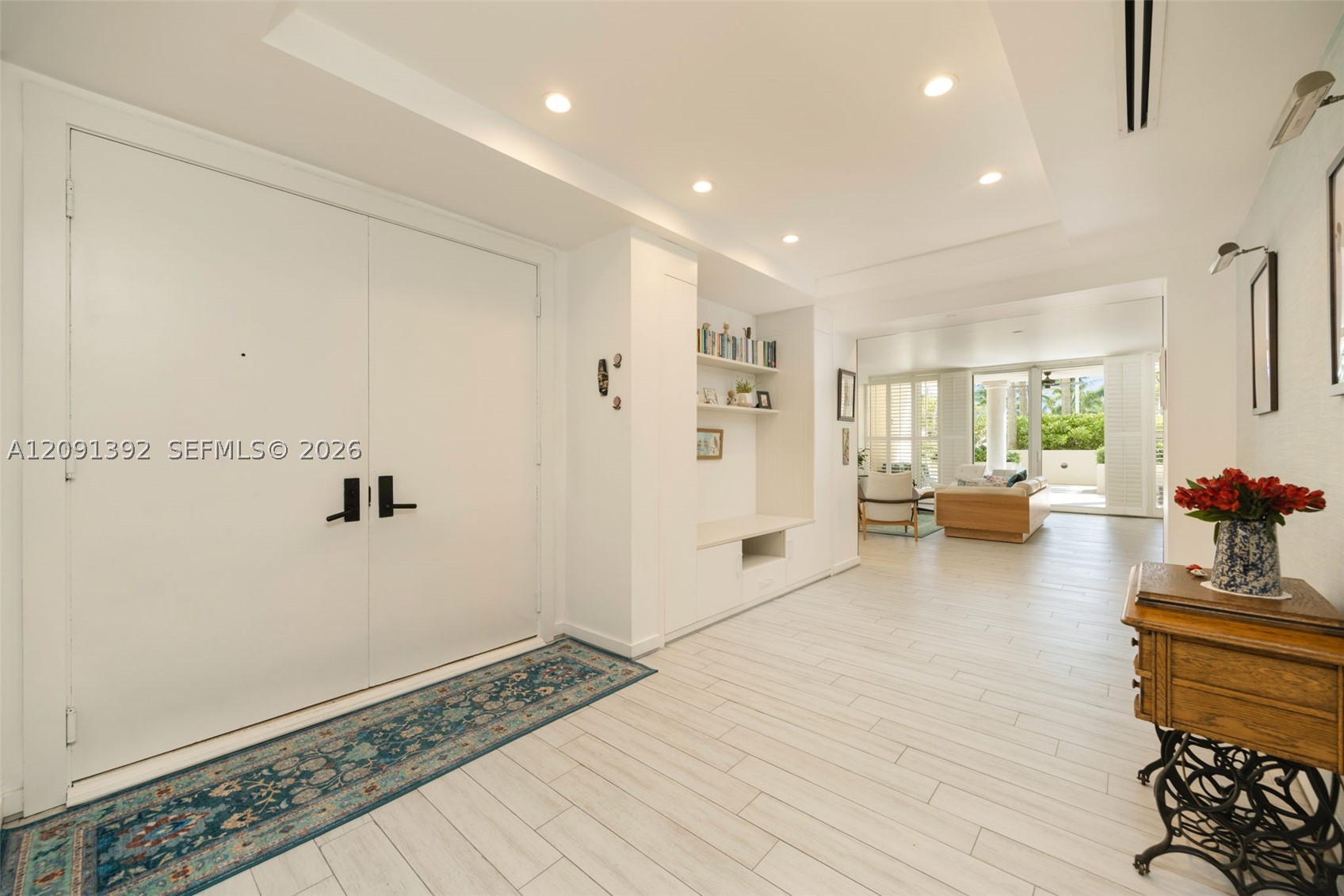 445 Grand Bay Dr #104, Key Biscayne FL 33149