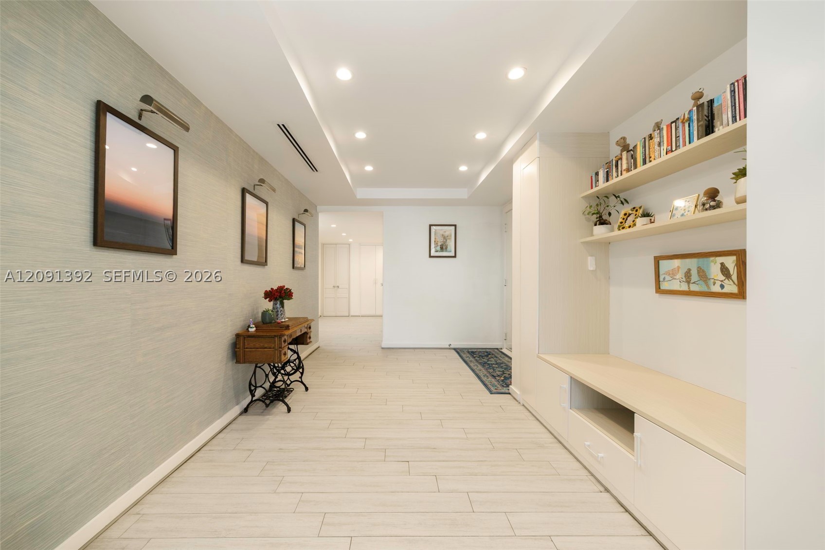 445 Grand Bay Dr #104, Key Biscayne FL 33149