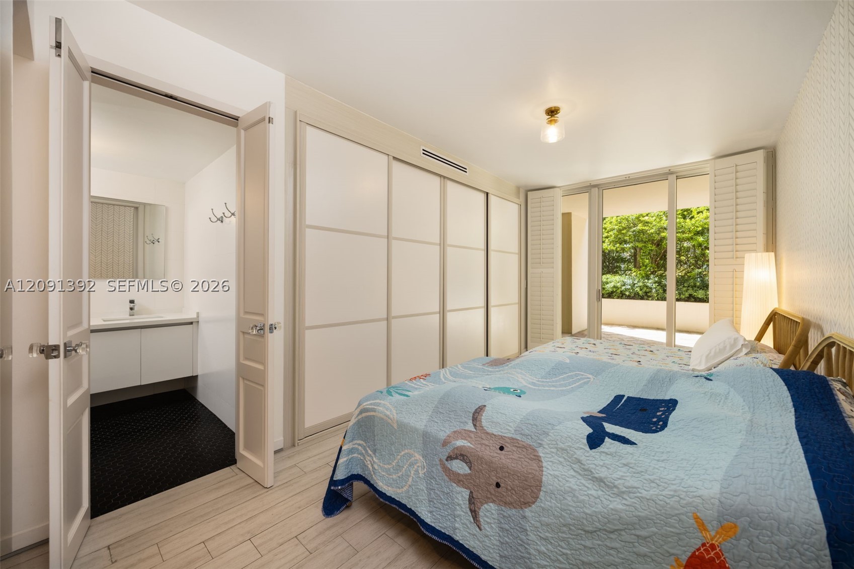 445 Grand Bay Dr #104, Key Biscayne FL 33149
