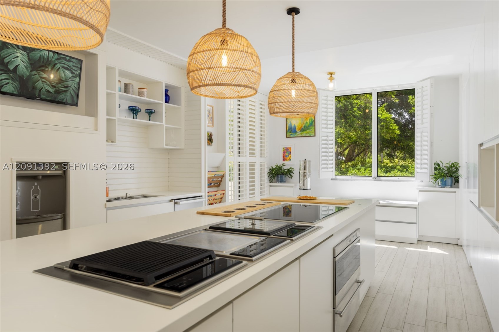 445 Grand Bay Dr #104, Key Biscayne FL 33149