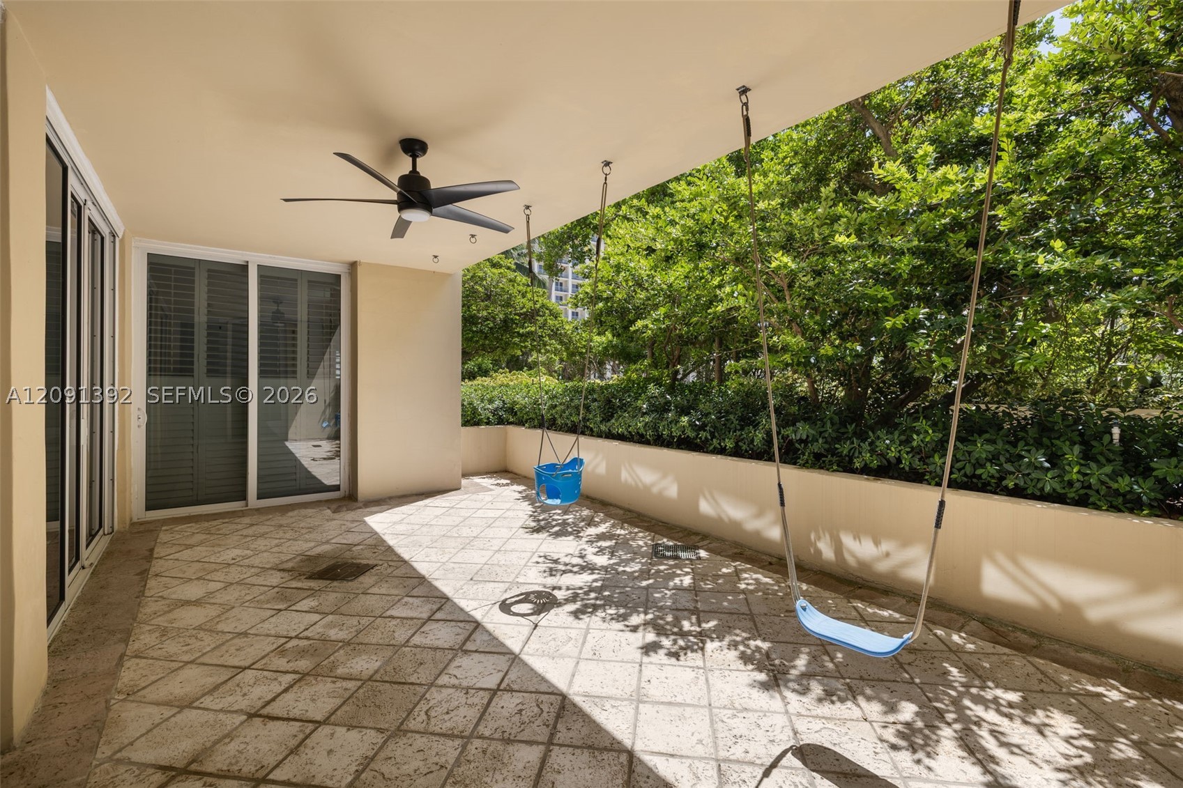 445 Grand Bay Dr #104, Key Biscayne FL 33149